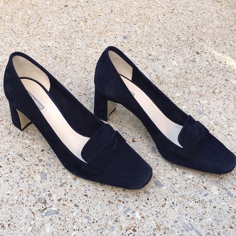 Giorgio Armani Navy Blue Suede Pumps EU 37